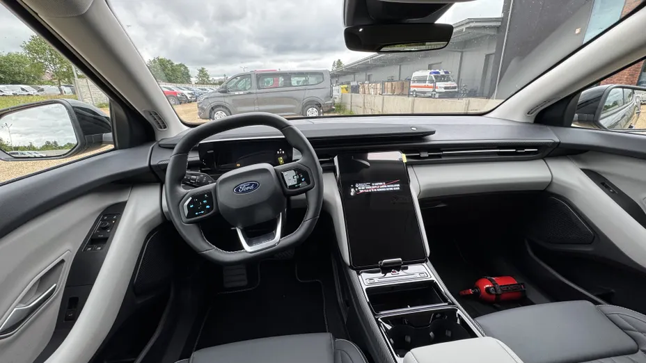 FORD Explorer Explorer 78kWh Premium AWD Nowy
