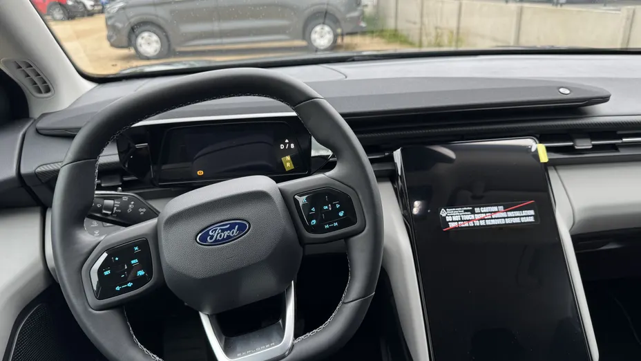 FORD Explorer Explorer 78kWh Premium AWD Nowy
