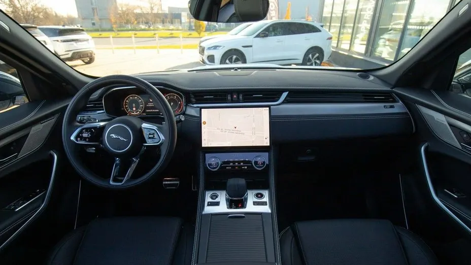 JAGUAR F-Pace F-Pace 2.0 D200 mHEV AWD R-Dynamic SE