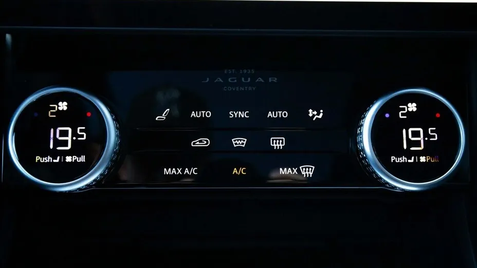 JAGUAR F-Pace F-Pace 2.0 D200 mHEV AWD R-Dynamic SE