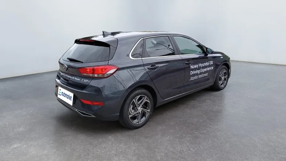 HYUNDAI i30 i30 1.5 T-GDI 48V Smart