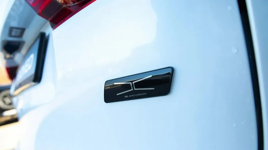 JAGUAR F-Pace F-Pace 2.0 D200 mHEV AWD R-Dynamic SE