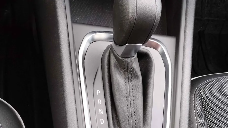 RENAULT Captur Captur 1.3 TCe mHEV Techno EDC