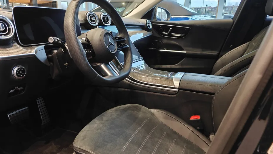 MERCEDES-BENZ C Klasa C 200 mHEV 4-Matic AMG