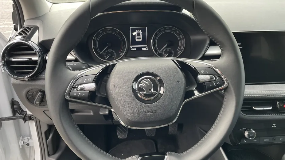 SKODA Fabia Fabia 1.0 TSI Style