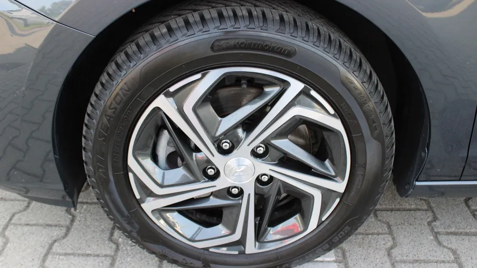 HYUNDAI i30 i30 1.5 T-GDI 48V Smart DCT