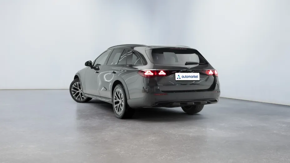 MERCEDES-BENZ E Klasa E 220 d 4-Matic All-Terrain Avantgarde