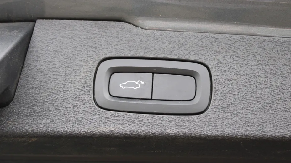 VOLVO V60 V60 D3 Drive-E Momentum aut