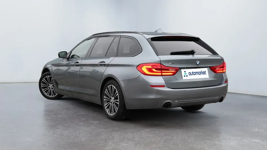 BMW Seria 5 520d xDrive mHEV Sport Line sport-aut