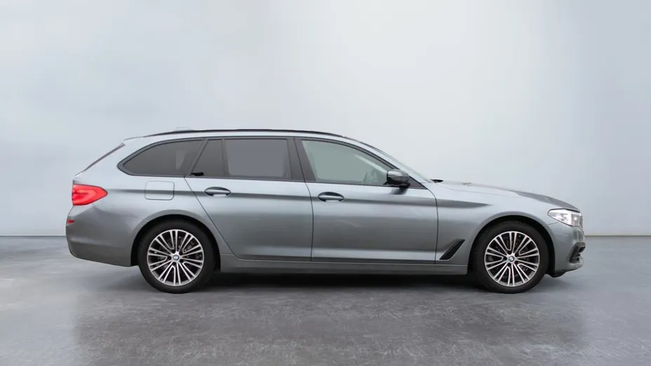 BMW Seria 5 520d xDrive mHEV Sport Line sport-aut