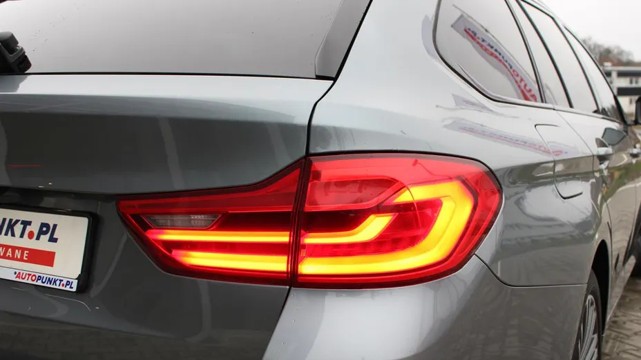 BMW Seria 5 520d xDrive mHEV Sport Line sport-aut