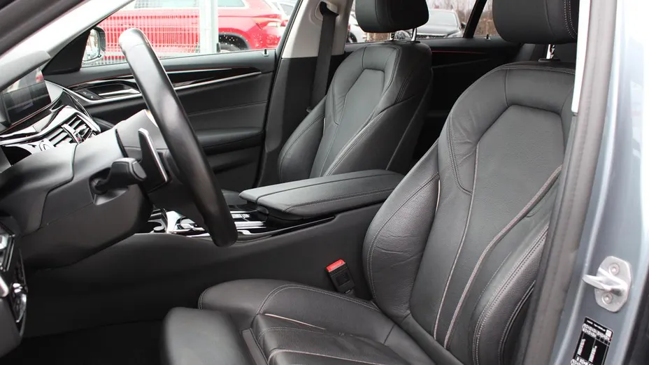 BMW Seria 5 520d xDrive mHEV Sport Line sport-aut