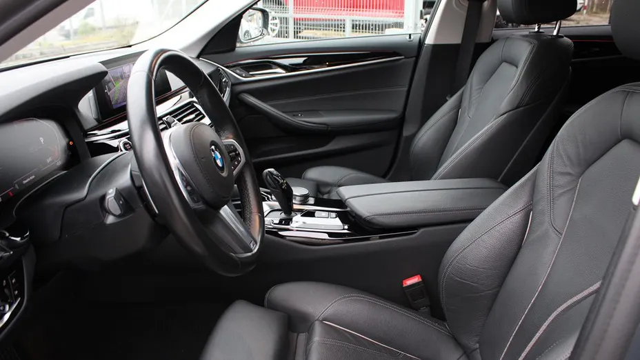 BMW Seria 5 520d xDrive mHEV Sport Line sport-aut