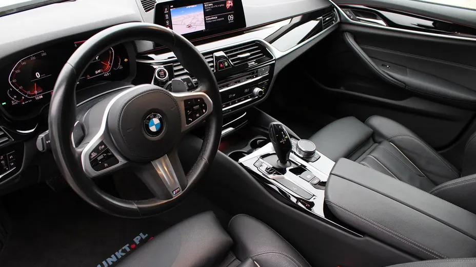 BMW Seria 5 520d xDrive mHEV Sport Line sport-aut