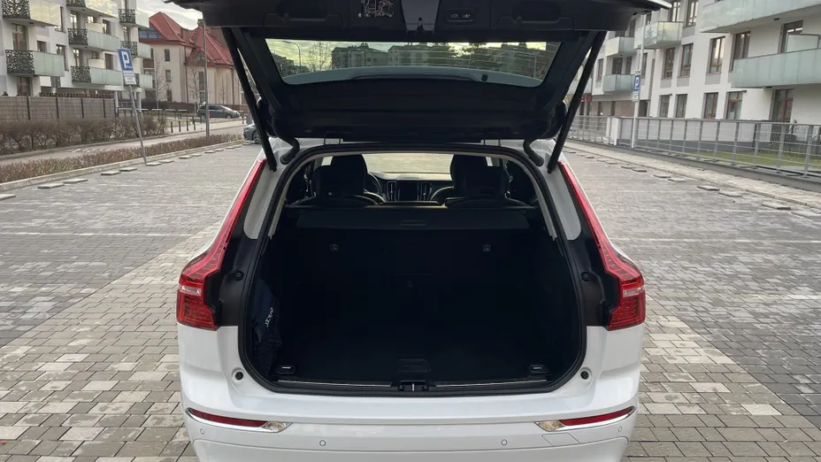VOLVO XC60 XC60 B4 D AWD Inscription aut