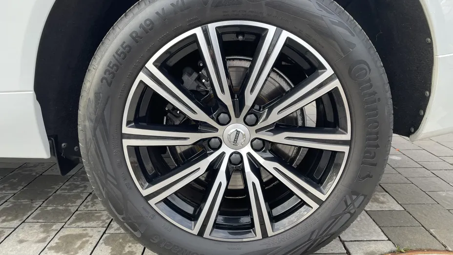 VOLVO XC60 XC60 B4 D AWD Inscription aut