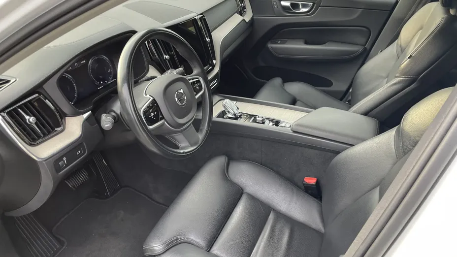 VOLVO XC60 XC60 B4 D AWD Inscription aut
