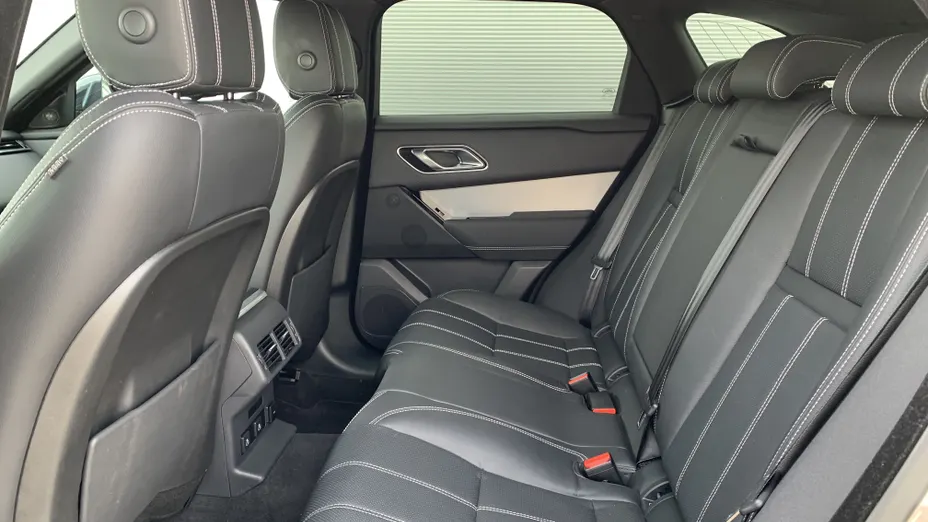 LAND ROVER Range Rover Velar Velar 2.0 P250 R-Dynamic SE