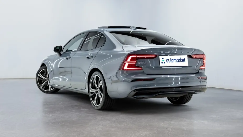 VOLVO S60 S60 B5 B AWD Ultimate Dark aut
