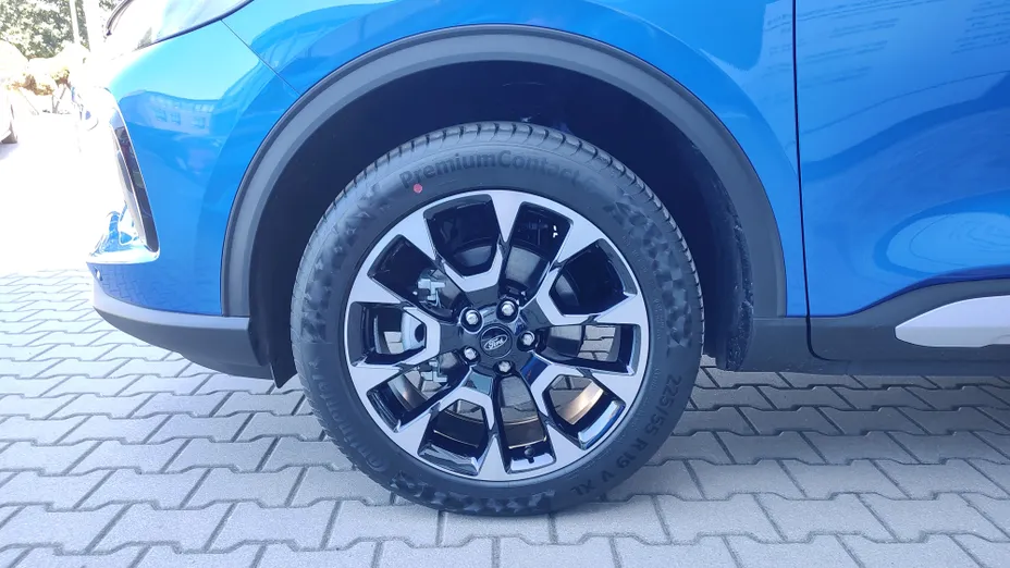 FORD Kuga Kuga 2.5 FHEV FWD Active eCVT Nowy