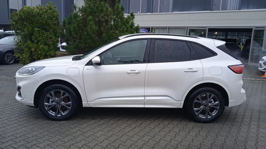 FORD Kuga Kuga 2.5P PHEV FWD ST-Line Nowy