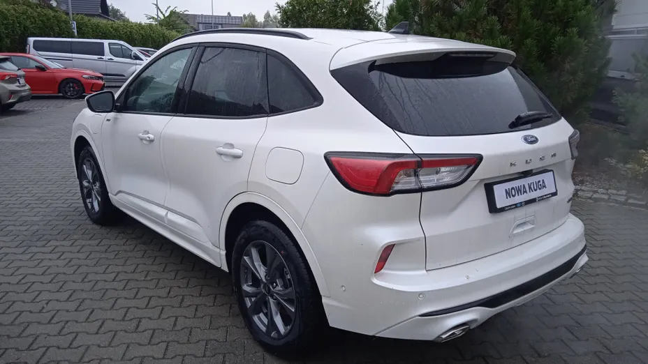 FORD Kuga Kuga 2.5P PHEV FWD ST-Line Nowy