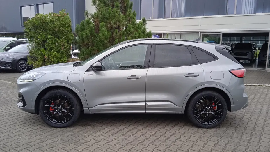FORD Kuga Kuga 2.5P PHEV FWD ST-Line X eCVT Nowy