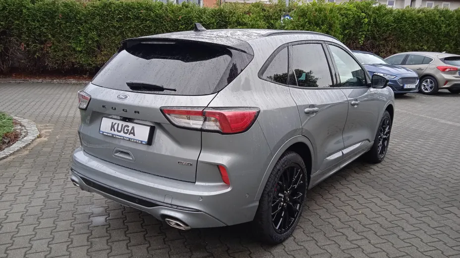 FORD Kuga Kuga 2.5P PHEV FWD ST-Line X eCVT Nowy