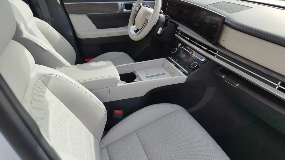 HYUNDAI Santa Fe Santa Fe 1.6 T-GDI PHEV Platinum 4WD aut