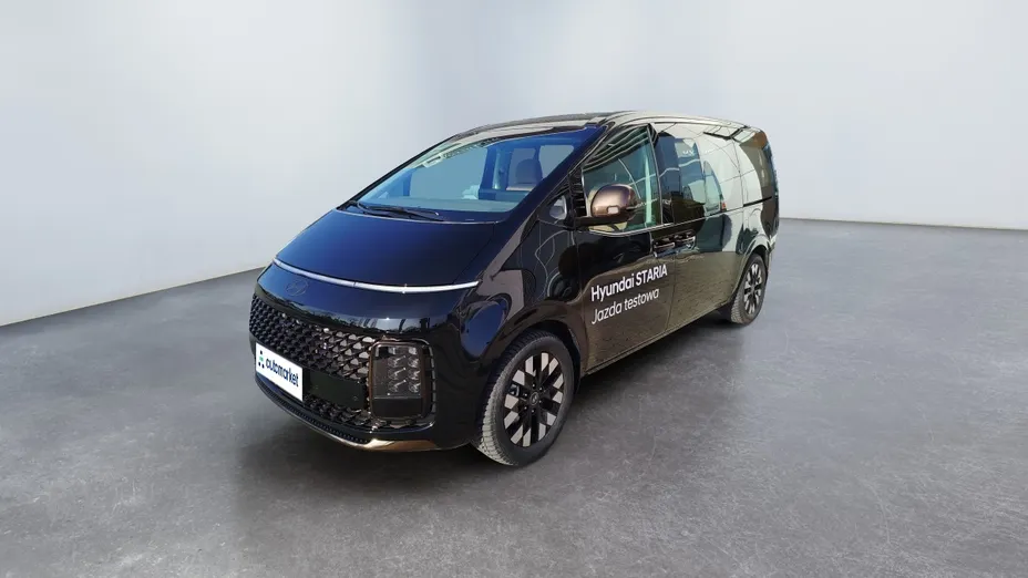HYUNDAI Staria Staria 1.6 T-GDI HEV Luxury aut