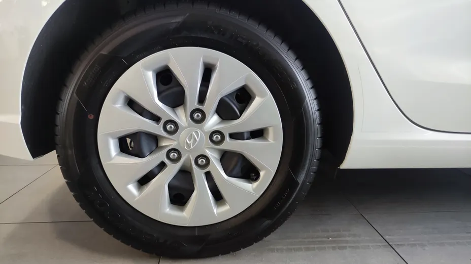 HYUNDAI i30 i30 1.0 T-GDI Modern Nowy