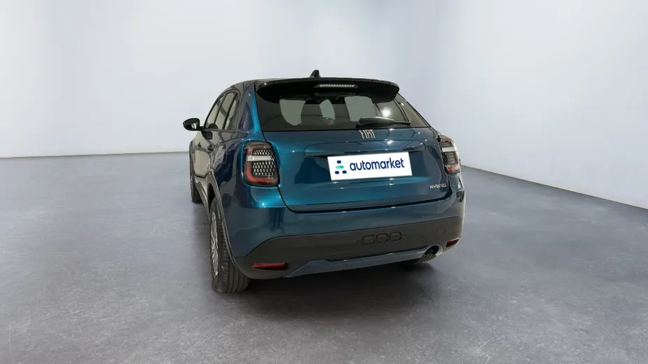 FIAT 600 600 1.2 Turbo Hybrid eDCT Nowy