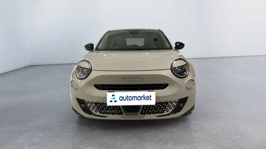 FIAT 600 600 1.2 Turbo Hybrid eDCT Nowy