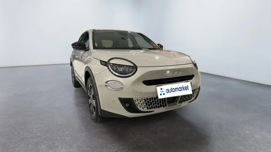 FIAT 600 600 1.2 Turbo Hybrid eDCT Nowy