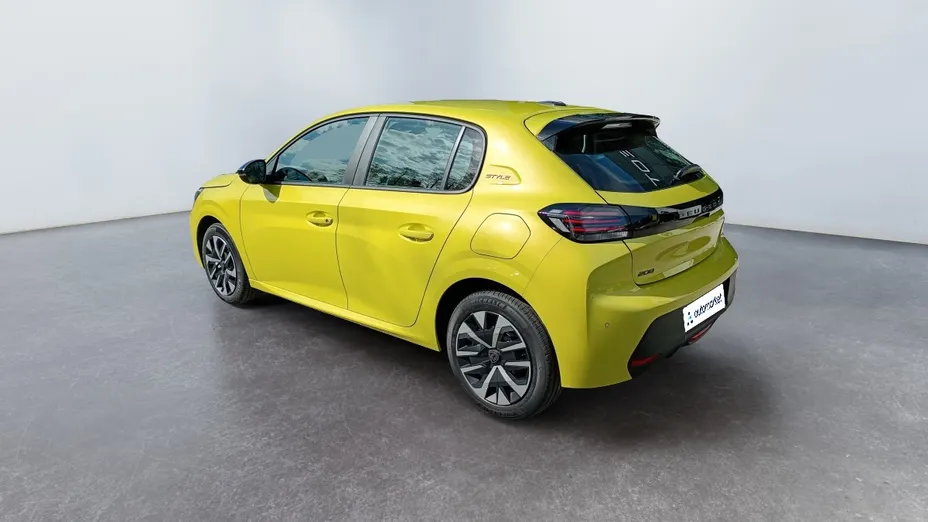 PEUGEOT 208 208 1.2 PureTech Style S&S Nowy