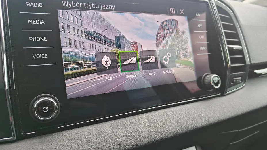 SKODA Karoq Karoq 1.5 TSI ACT GPF 4x2 Style