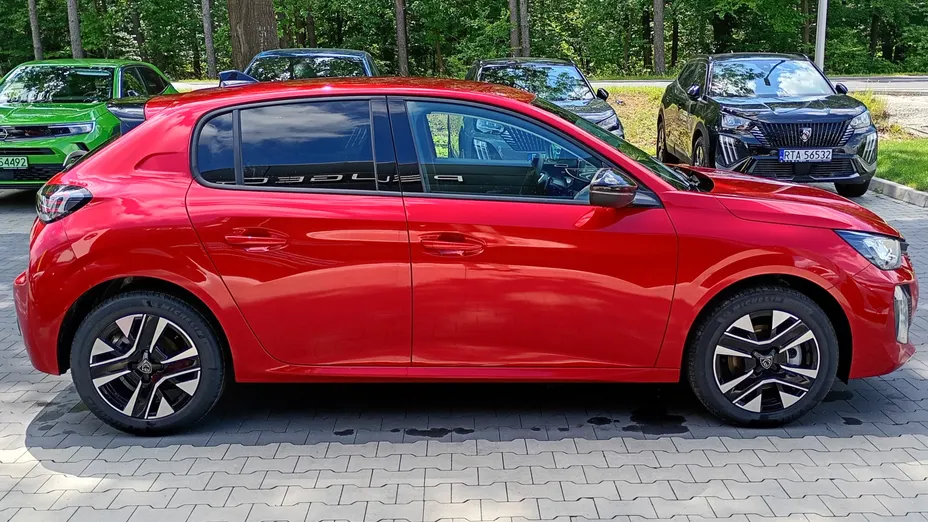PEUGEOT 208 208 1.2 mHEV Allure Nowy