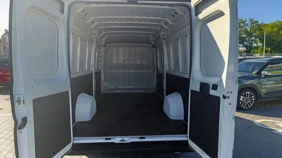 PEUGEOT Boxer Boxer 435 BlueHDi L4H2 Premium