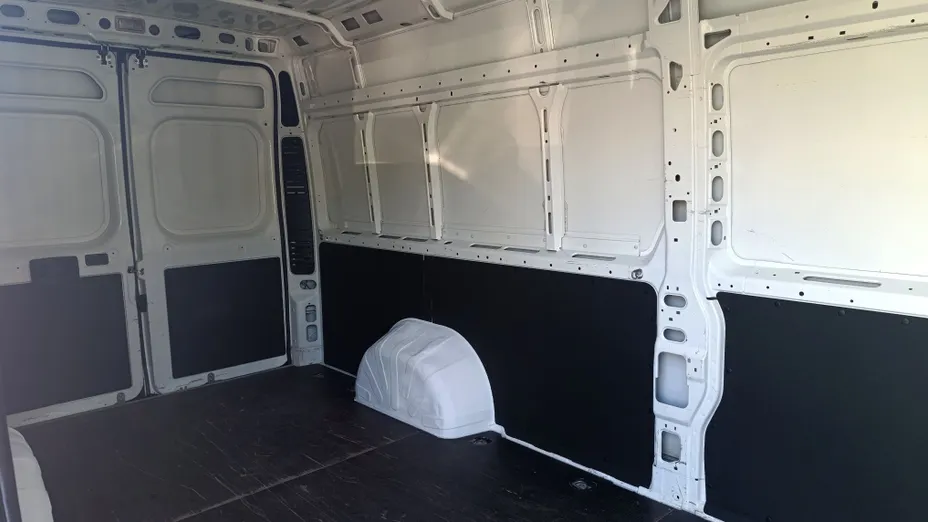 PEUGEOT Boxer Boxer 435 BlueHDi L4H2 Premium