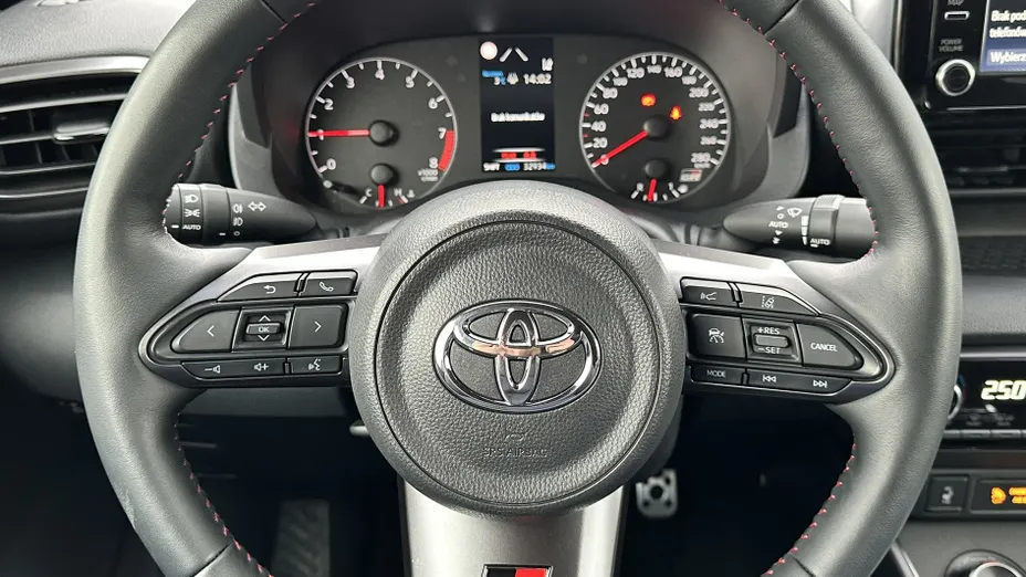 TOYOTA Yaris GR Yaris 1.6 Dynamic
