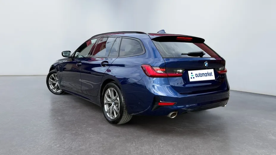BMW Seria 3 330i xDrive Sport Line sport-aut