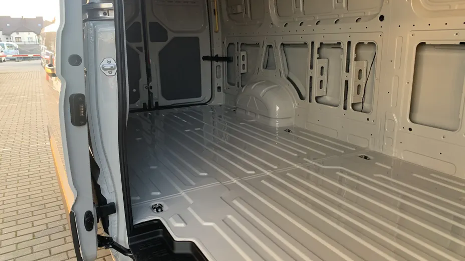 VOLKSWAGEN Crafter Crafter 35 BiTDI (14,4m3) Nowy