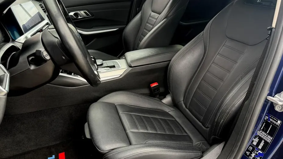 BMW Seria 3 330i xDrive Sport Line sport-aut