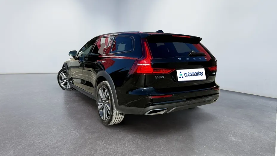 VOLVO V60 V60 CC B4 D AWD aut