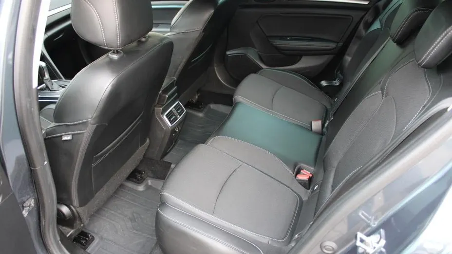 RENAULT Megane Megane 1.3 TCe FAP Techno EDC