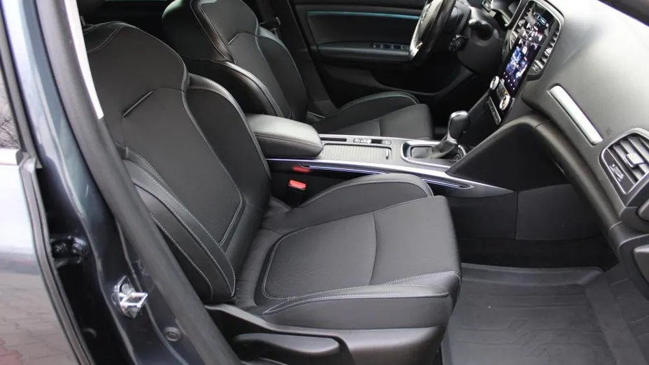 RENAULT Megane Megane 1.3 TCe FAP Techno EDC