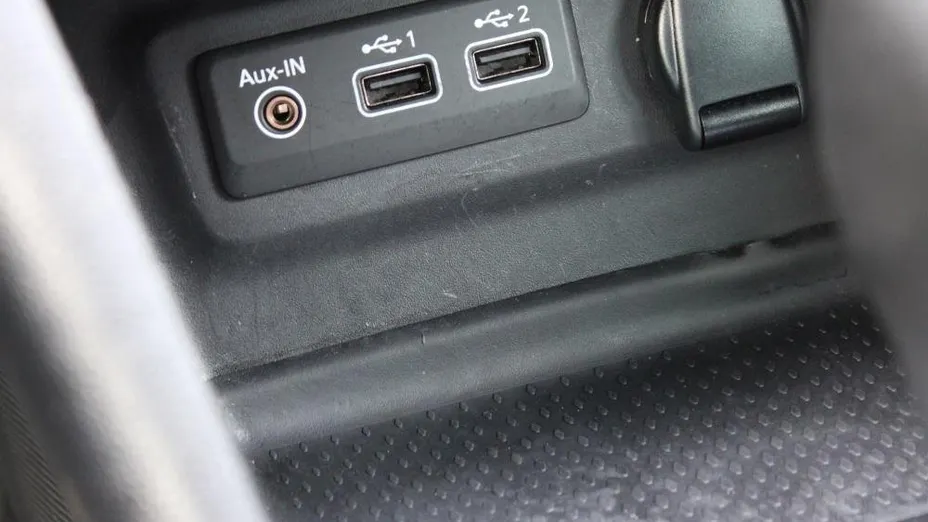 RENAULT Megane Megane 1.3 TCe FAP Techno EDC