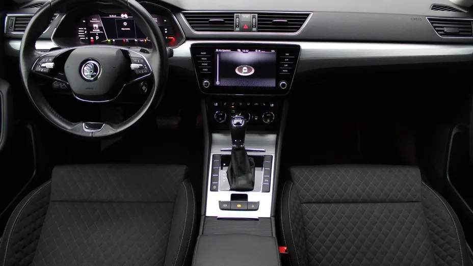 SKODA Superb Superb 2.0 TDI SCR Ambition DSG