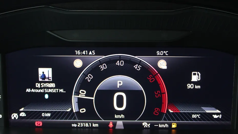 SKODA Superb Superb 2.0 TDI SCR Ambition DSG