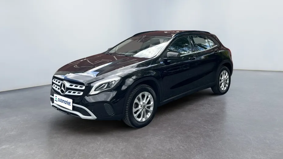 MERCEDES-BENZ GLA GLA 200 7G-DCT Style